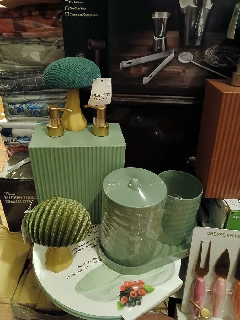 Variety Of House Hold Items