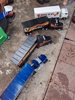 Vintage 80s die cast trucks 🚚