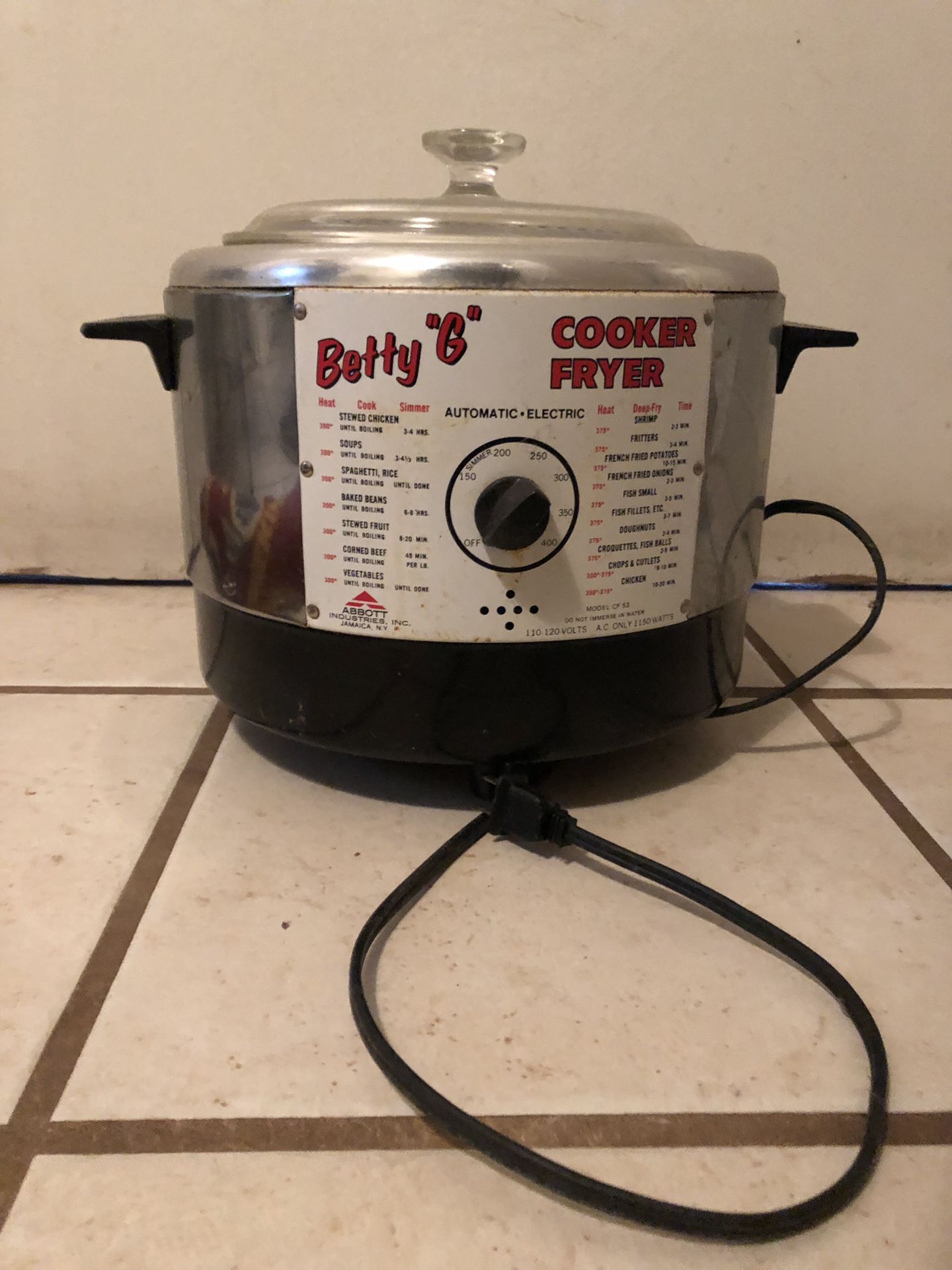 Betty G Cooker/Deep Fryer