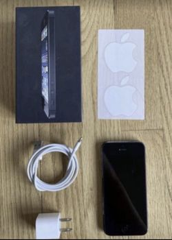 Used Apple iPhone 5