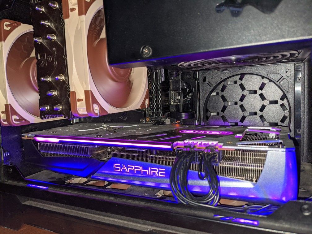 Sapphire 5700xt Nitro+ Gpu