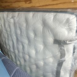 New full size mattress