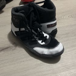 Near all Wrestling Shoes Size 10.5