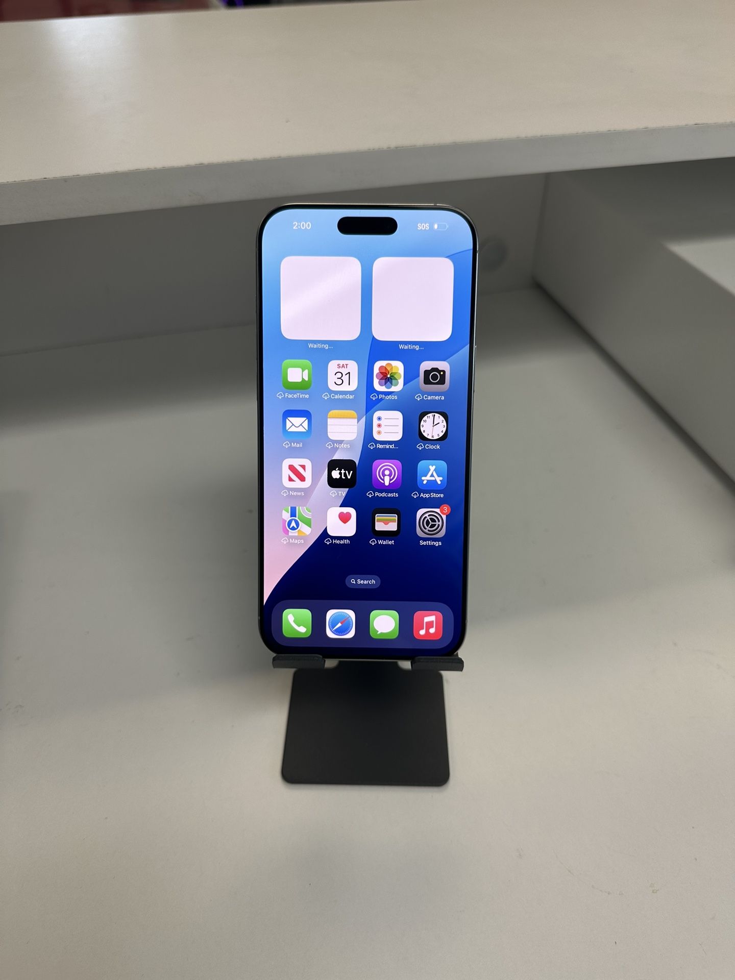 iPhone 16 Pro Max White 256 GB Factory Unlocked 100% battery Apple care