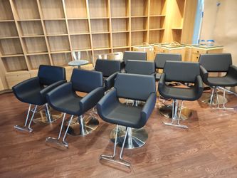 Hydraulic salon chairs 100 each