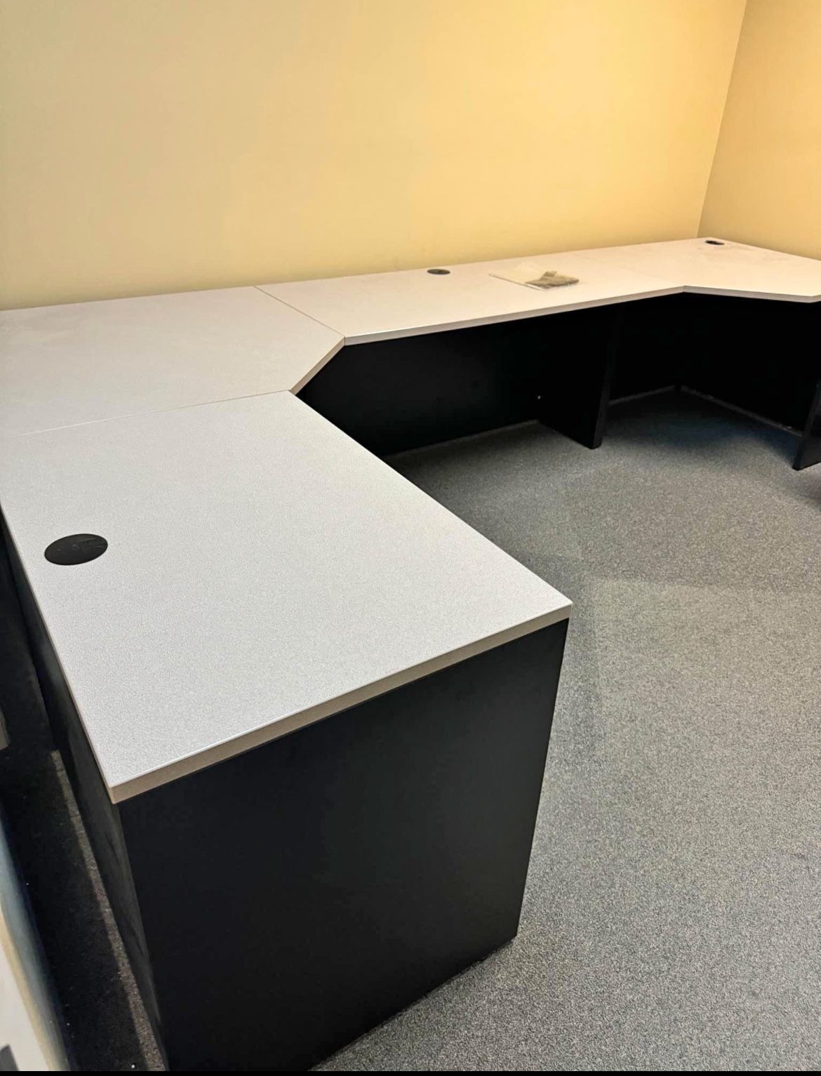 U Shaped Adjustable Desk 