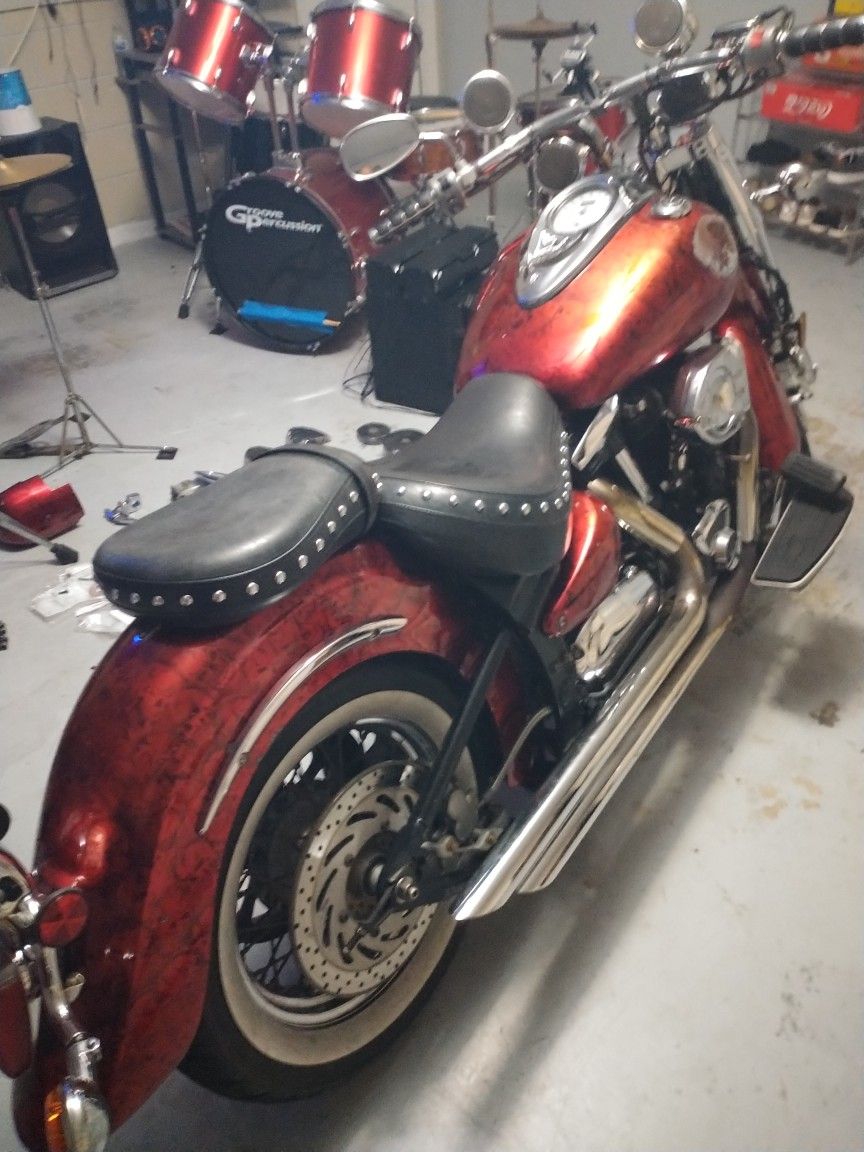 Midnight star yamaha yamaha sixteen hundred
