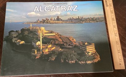 ALCATRAZ SOFT COVER BOOK ORIGINAL OWNER ASKING $5