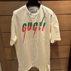 Gucci Men T-shirt (Size L)