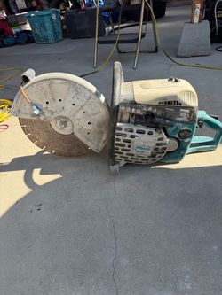 Concrete saw