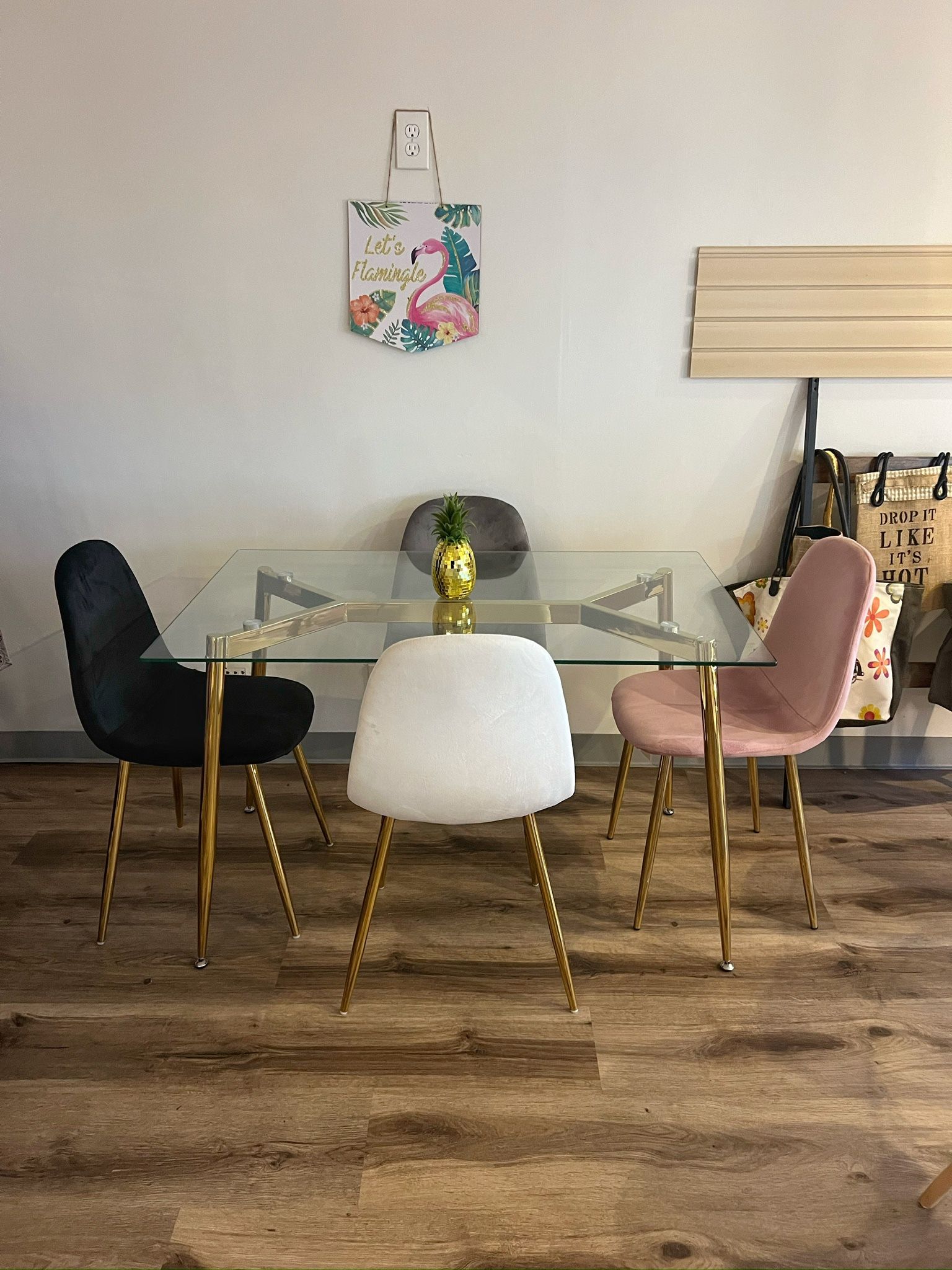 Stylish Gold Dining Table And 4 Velvet Chairs
