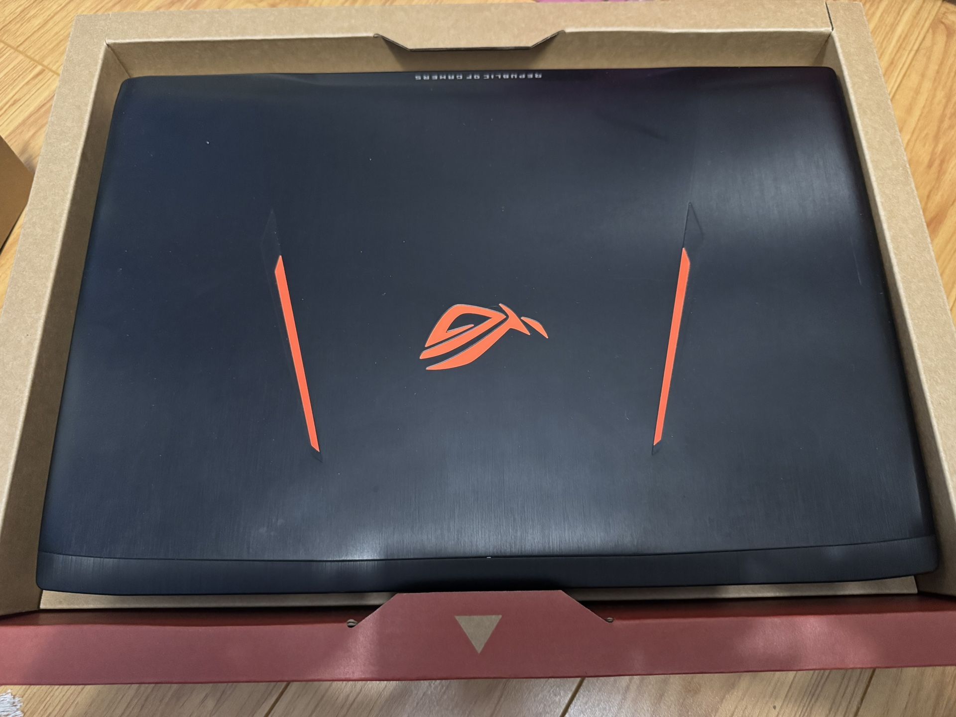 Asus ROG Republic Of Gamers Gaming Notebook Laptop With GTX1070 GL502VS-DB74