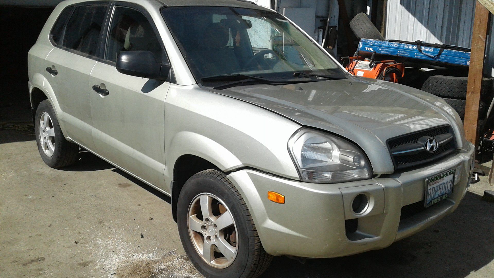 Parting Out - 2008 Hyundai Tucson, FWD, MT 2.0