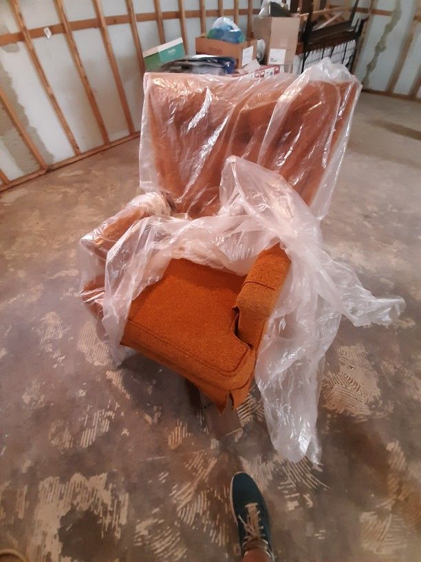 Easy CHAIR