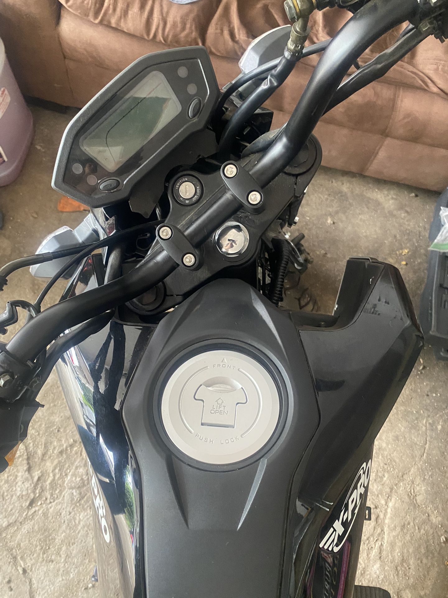 x pro 125cc grom clone