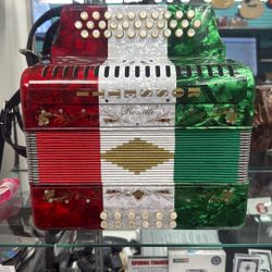 Accordion Acordeon Hohner Panther Rossetti Gabbanelli 