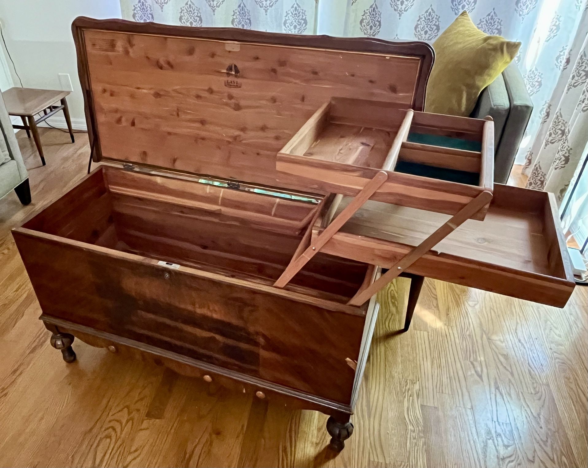 Lane Cedar Chest / Altavista, VA