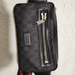 Gucci Crossbody Bag