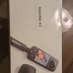 Insta360 X3 Bundle Sealed Costco