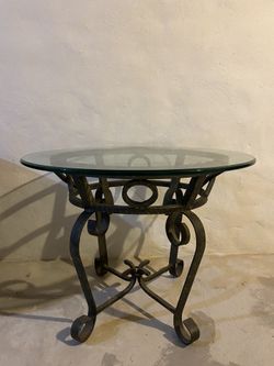 Small Metal Frame Glass Table
