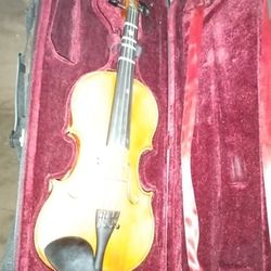 Violin  By FisBurm