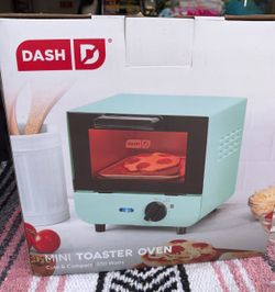 NEW MINI TOASTER OVEN