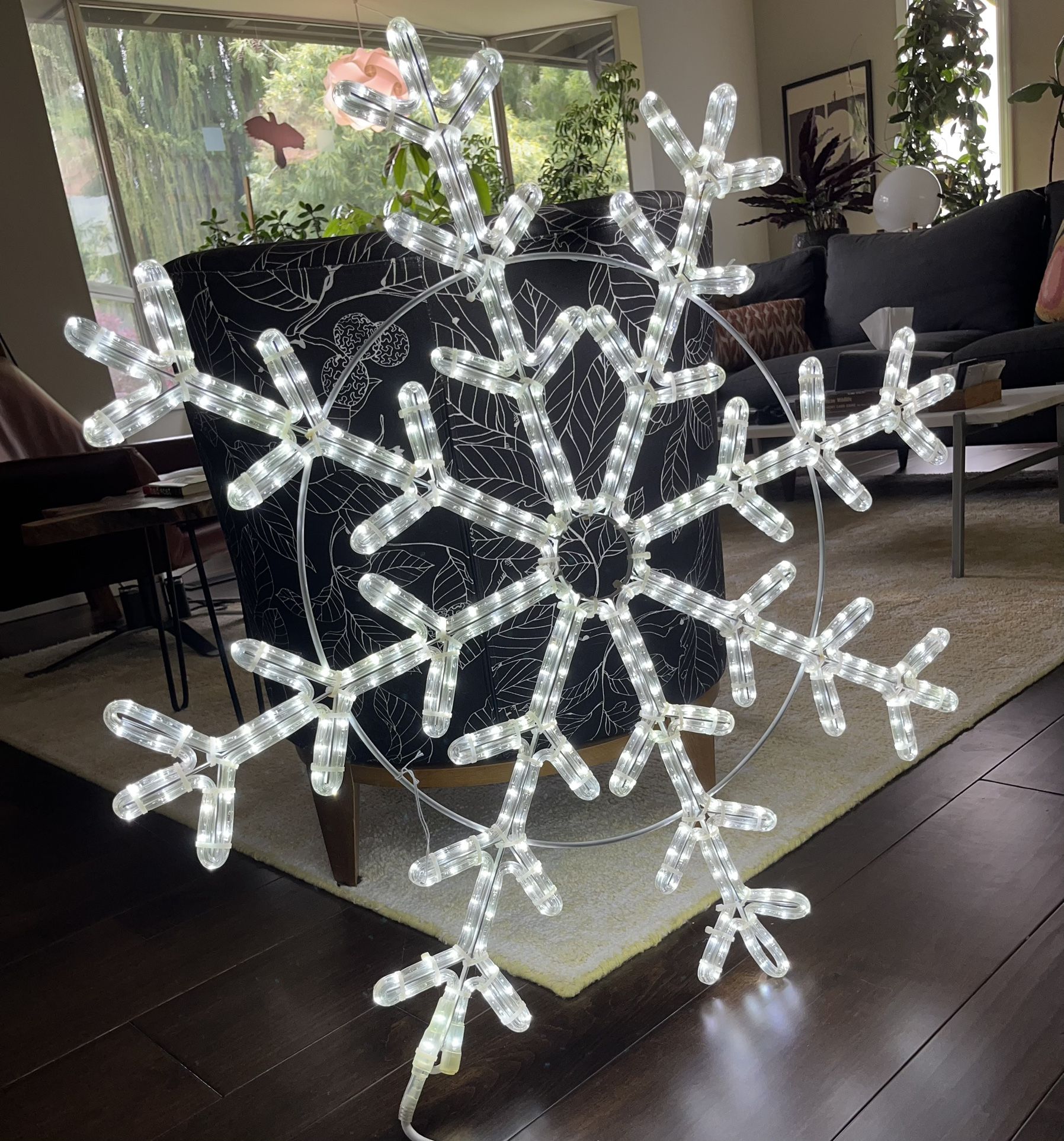 Outdoor Winter HolidaySnowflake