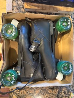 Chicago Bullet Speed Roller Skates
