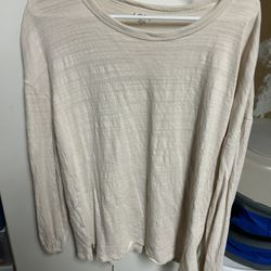 Women's Shirt Size Medium 