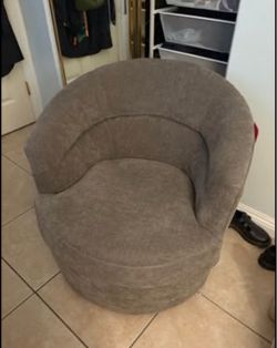 Nautica Swivel Accent Chair