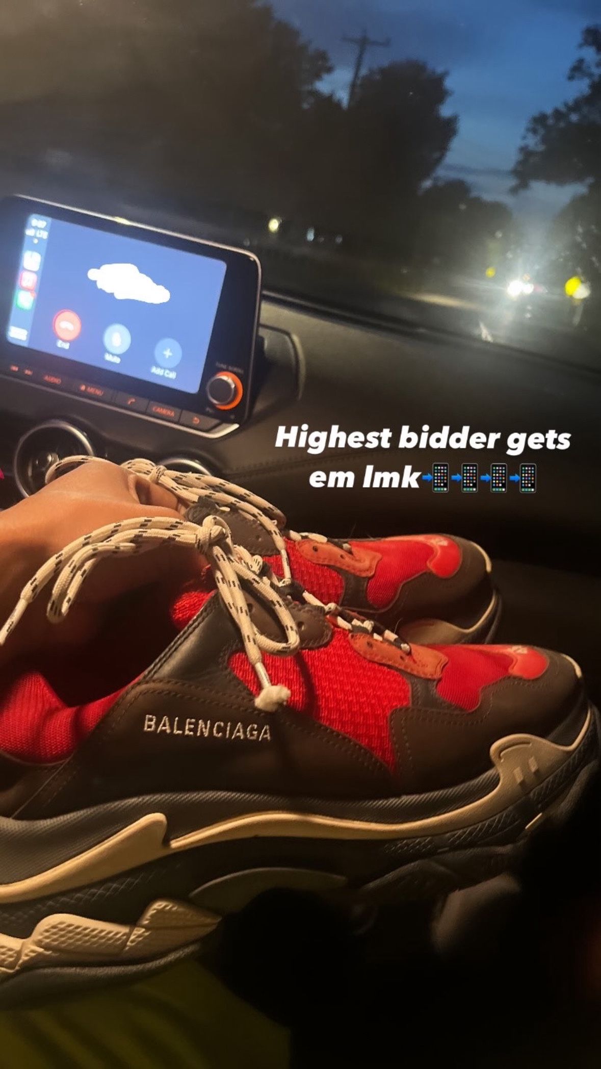 Triple S Balenciagas