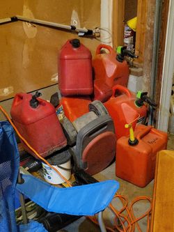 Gas cans