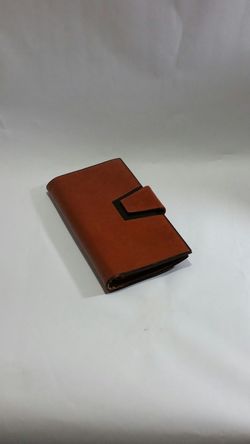 Baronet Cowhide Checkbook Leather Wallet