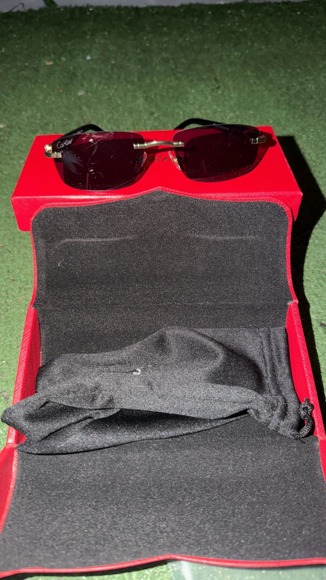 men’s all black cartiers