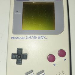 ORIGINAL NINTENDO GAMEBOY BATTERY OPERATED VINTAGE