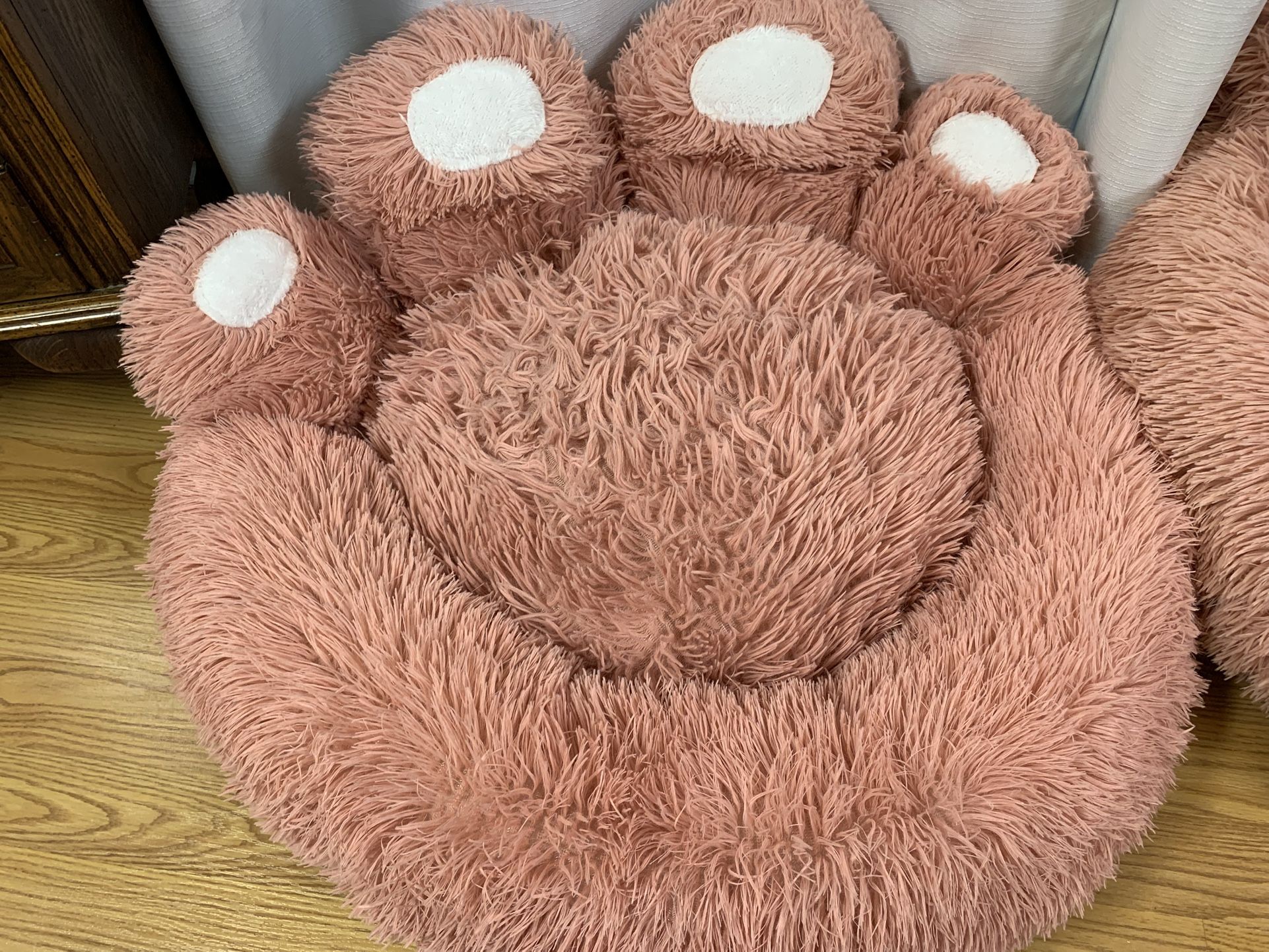 Large Fluffy Mauve Pink Pet Bed
