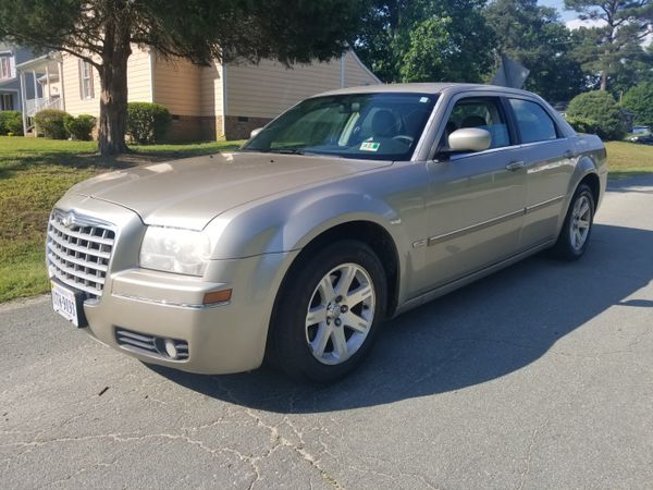 2006 Chrysler 300 for Sale in Richmond, VA - OfferUp