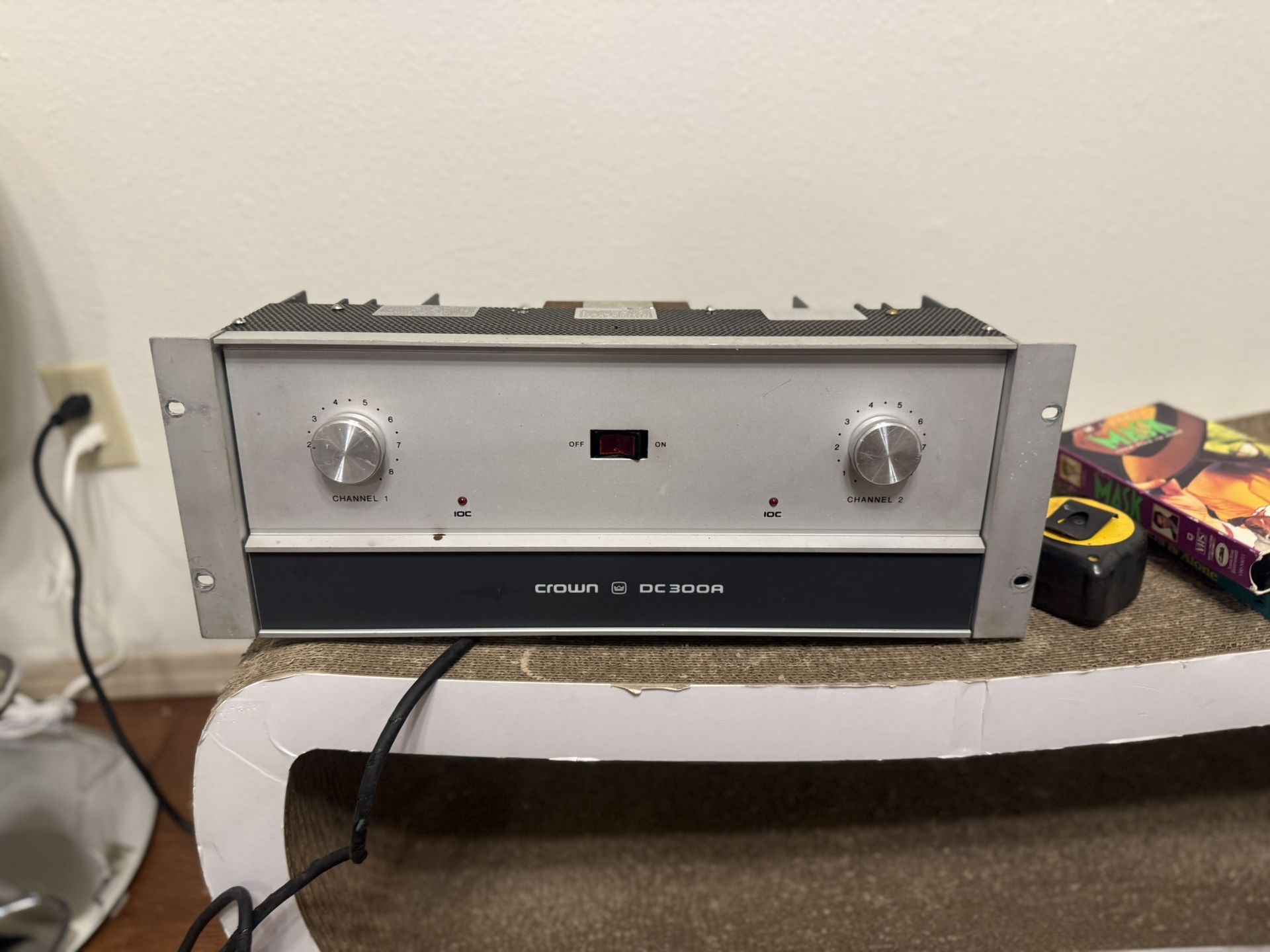 Crown DC300A Amplifier