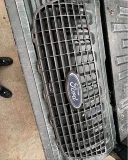 OEM Ford Expedition 2003-2006 grill