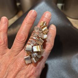 Beautiful and fun beaded natural colors Ring. Size 7.5. So unique. Statement ring 