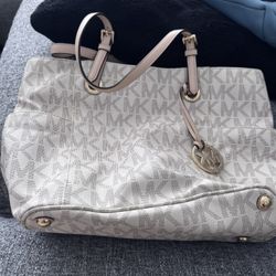 Michael Kors Tote Authentic 