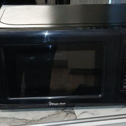 Magic Chef Microwave 