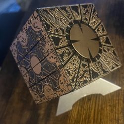 Hellraiser Lament Configuration Puzzle Box Replica - Horror Collectible