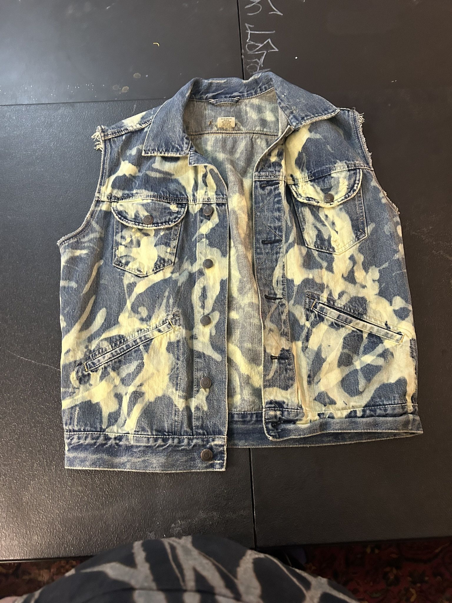 Bleached Hollister Armless Jean Jacket Size Medium