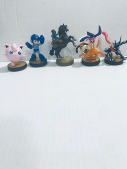 Amiibos by Nintendo characters