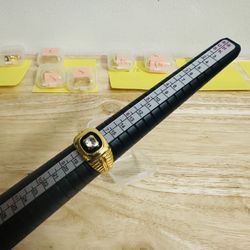  ✨ 18K Gold-Tone Ring – Size 8✨