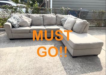 Sectional Sofa / Couch