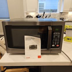 Toshiba Countertop Microwave