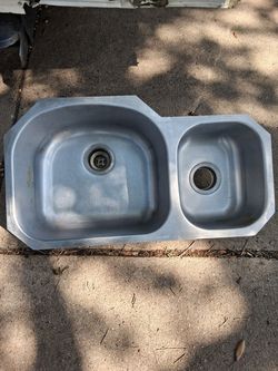 Kitchen sink