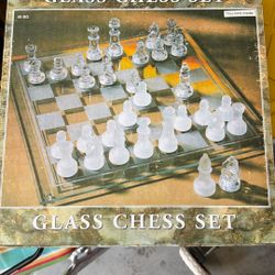 Glass chess Set